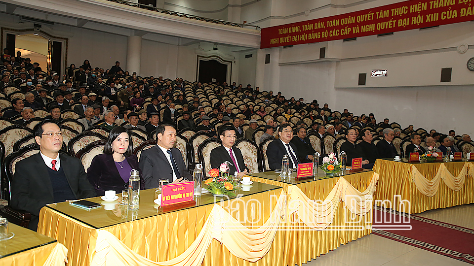 Các đại biểu tham dự hội nghị.
