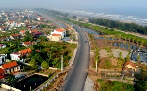 Thi công những hạng mục cuối của tuyến đường bộ ven biển Nam Định dài 65km