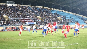 Mở cửa miễn phí 2 trận đấu của CLB bóng đá Nam Định trên SVĐ Thiên Trường
