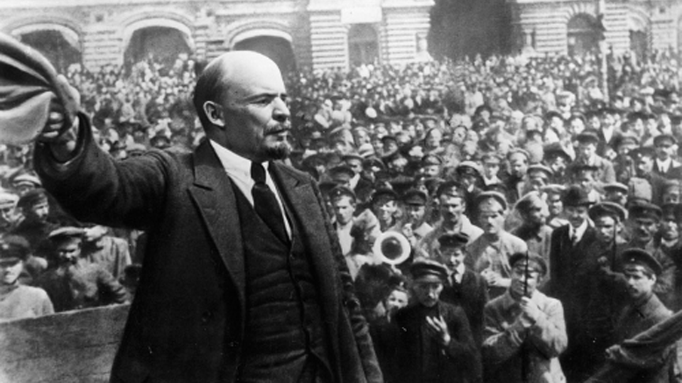 Kỷ niệm 106 năm Cách mạng Tháng mười Nga (7-11-1917 - 7-11-2023): Cách mạng Tháng Mười Nga dẫn đường cho cách mạng Việt Nam