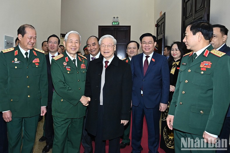 Tổng Bí thư Nguyễn Phú Trọng, các đồng chí lãnh đạo Đảng, Nhà nước và các đại biểu dự đại hội.