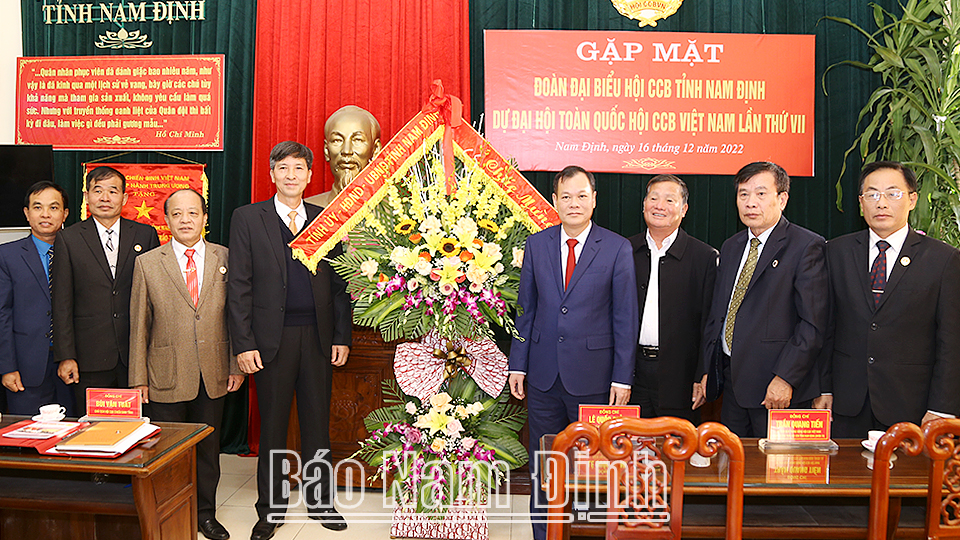 Gặp mặt đoàn đại biểu dự Đại hội đại biểu toàn quốc Hội Cựu chiến binh Việt Nam lần thứ VII