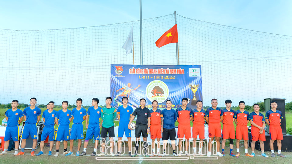 Giải bóng đá thanh niên xã Nam Toàn (Nam Trực).