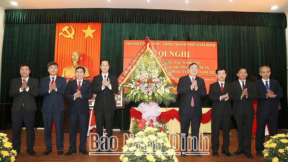 Đảng bộ thành phố Nam Định lãnh đạo thực hiện hiệu quả các nhiệm vụ chính trị