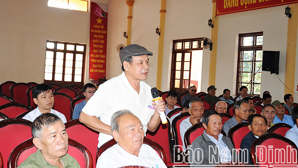 Hội nghị đối thoại giữa người đứng đầu cấp ủy, chính quyền thị trấn Quất Lâm với nhân dân.