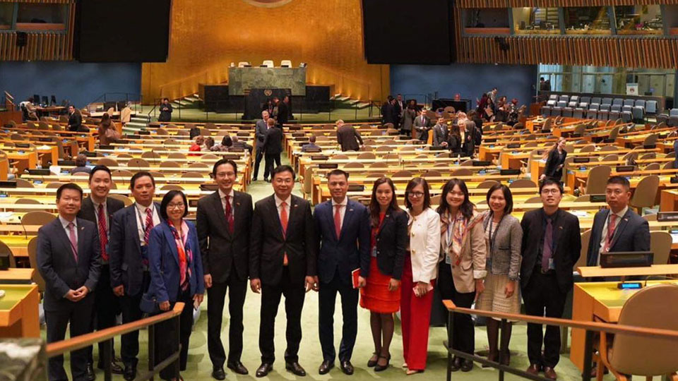 Đoàn Việt Nam tham dự phiên họp bỏ phiếu và công bố kết quả thành viên Hội đồng Nhân quyền Liên hợp quốc.