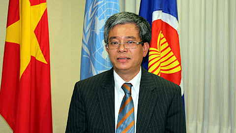 Thứ trưởng Ngoại giao trả lời báo chí về kết quả Hội nghị ASEAN lần thứ 47