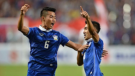 Trận bán kết lượt về thứ nhất Giải AFF Suzuki Cup 2014: Thắng Phi-li-pin 3-0, đội tuyển Thái-lan vào chung kết