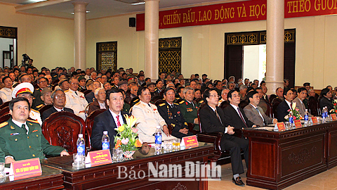 Gặp mặt cán bộ Quân đội nghỉ hưu nhân kỷ niệm 70 năm Ngày thành lập Quân đội nhân dân Việt Nam