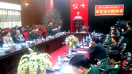 Bộ Tư lệnh Quân khu 3, Thành phố Nam Định gặp mặt các cơ quan báo chí nhân dịp Xuân Ất Mùi năm 2015