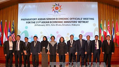 ASEAN quyết tâm hoàn thành mục tiêu xây dựng cộng đồng kinh tế vào cuối 2015