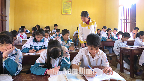 Trường THCS Yên Ninh nâng cao chất lượng đội ngũ giáo viên