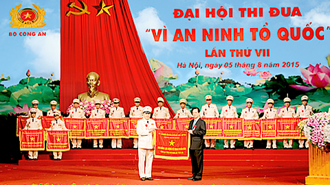 Vinh dự, tự hào truyền thống 70 năm Công an nhân dân, lực lượng Công an tỉnh Nam Định quyết tâm phấn đấu hoàn thành xuất sắc nhiệm vụ trong giai đoạn mới