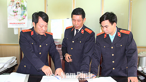 Viện Kiểm sát nhân dân huyện Giao Thủy tăng cường phối hợp đấu tranh với các loại tội phạm