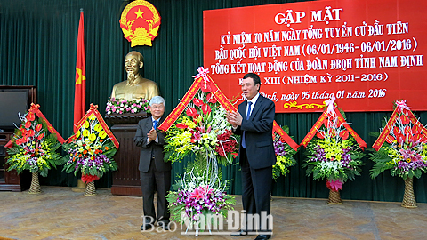 Đoàn đại biểu Quốc hội tỉnh gặp mặt nhân kỷ niệm 70 năm ngày Tổng tuyển cử đầu tiên bầu Quốc hội Việt Nam