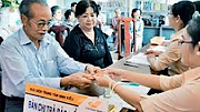 Công dân Việt Nam sống ở nước ngoài sẽ được đảm bảo chế độ bảo hiểm xã hội