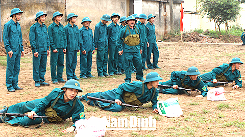 Mỹ Lộc nâng cao chất lượng huấn luyện dân quân tự vệ