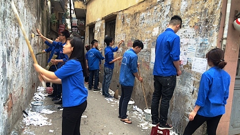 Hà Nội: Tuổi trẻ Thủ đô tham gia vệ sinh môi trường