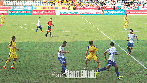 Đội bóng Nam Định với mục tiêu thăng hạng Giải bóng đá vô địch quốc gia 2017