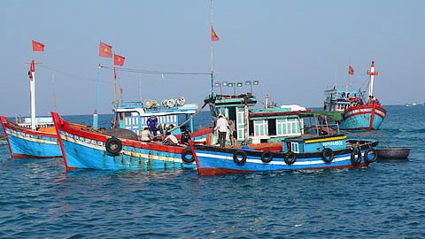 Quảng Bình: Động viên ngư dân bám biển sản xuất bình thường