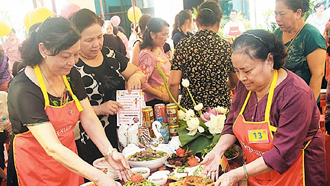 Nhiều hoạt động kỷ niệm Ngày Gia đình Việt Nam 2016