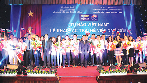 Trại hè Việt Nam 2016: "Tuổi trẻ kiều bào với di sản văn hóa dân tộc"