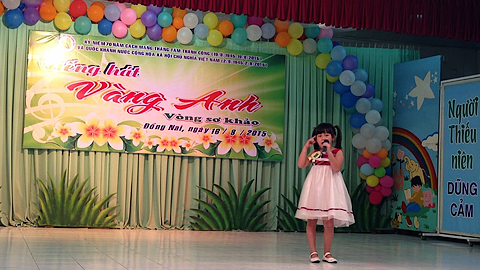 Liên hoan "Tiếng hát Vàng Anh" Thành phố Nam Định năm 2016