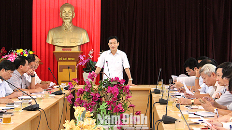 Đồng chí Chủ tịch Ủy ban nhân dân tỉnh làm việc với huyện Giao Thủy