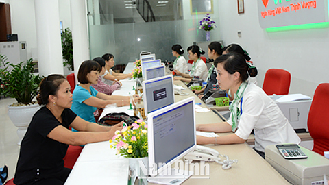 VPBank Nam Định phát triển các dịch vụ tiện ích ngân hàng hiện đại