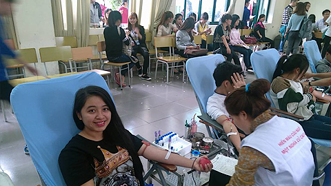 Trường Đại học Điều dưỡng Nam Định tham gia hiến máu tình nguyện