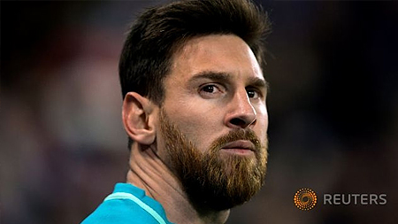 Messi giải cứu Barca khỏi trận thua trước Villarreal