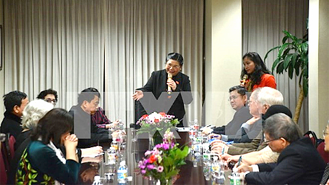 Phó Chủ tịch Quốc hội Tòng Thị Phóng gặp gỡ bạn bè Mỹ và cộng đồng người Việt tại Niu-oóc