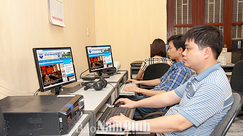 Thư viện tỉnh ứng dụng công nghệ thông tin trong hoạt động nghiệp vụ