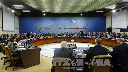 Nga phản đối NATO điều quân đến Đông Âu