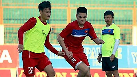 Đội tuyển U20 Việt Nam tập huấn tại Nha Trang