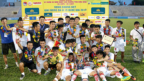 Chung kết Giải bóng đá U19 quốc gia năm 2017: &quot;Ngược dòng&quot; ngoạn mục, U19 Hà Nội đoạt ngôi vô địch