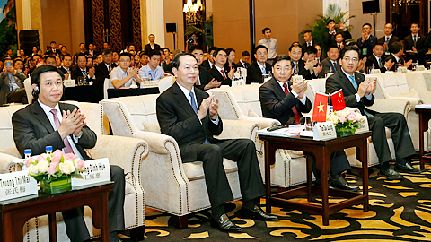 Chủ tịch nước dự Diễn đàn &quot;Vành đai và Con đường&quot; tại Trung Quốc