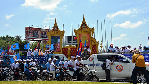 Chiến dịch tranh cử ở Campuchia quyết liệt và suôn sẻ