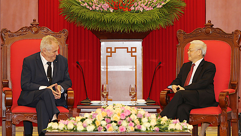 Tổng thống Cộng hòa Séc và Phu nhân kết thúc chuyến thăm cấp Nhà nước tới Việt Nam