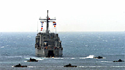 Nhật Bản siết chặt tàu thuyền chở hàng đến Triều Tiên