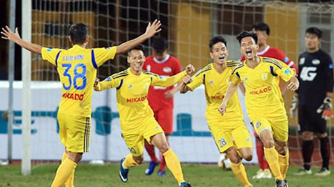 Đội bóng Nam Định vô địch Giải bóng đá  hạng Nhất quốc gia - Sứ Thiên Thanh 2017