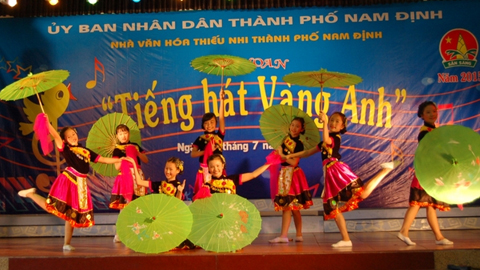 Liên hoan &quot;Tiếng hát Vàng Anh&quot; Thành phố Nam Định năm 2017