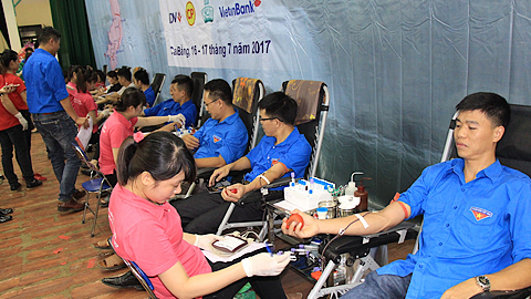 Hải Hậu thu được 1.020 đơn vị máu trong ngày hội hiến máu năm 2017