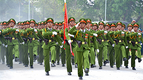 Phát huy truyền thống vẻ vang 72 năm, các thế hệ Công an tỉnh Nam Định quyết tâm phấn đấu hoàn thành xuất sắc nhiệm vụ trong giai đoạn mới