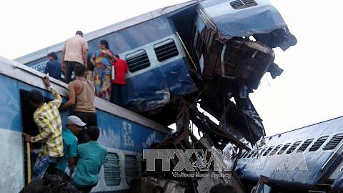 Vụ tai nạn đường sắt tại Ấn Độ có thể do phá hoại