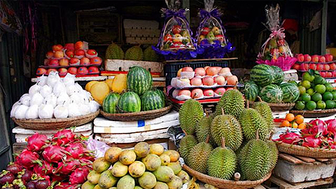 Hà Nội: Thí điểm quản lý các cửa hàng kinh doanh trái cây