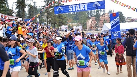 Hơn 2.500 VĐV tham gia Giải marathon quốc tế vượt núi Sa Pa