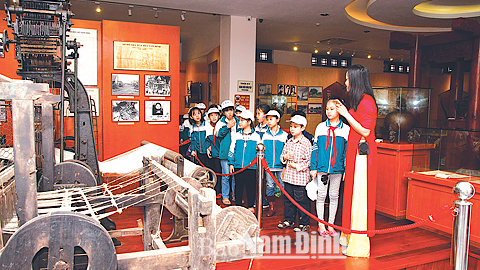 Đẩy mạnh hoạt động giáo dục cho học sinh tại Bảo tàng tỉnh
