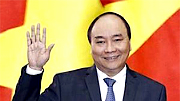 Thủ tướng Nguyễn Xuân Phúc lên đường dự Hội nghị ASEAN 31 tại Phi-líp-pin