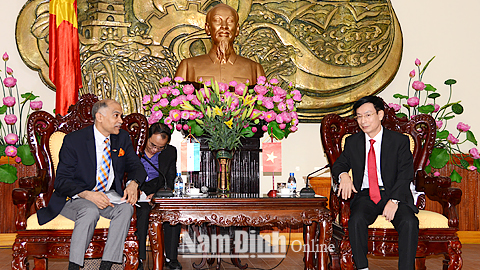 Đồng chí Chủ tịch UBND tỉnh làm việc với Ngài Đại sứ Ấn Độ tại Việt Nam